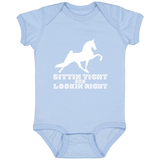 SITTIN TIGHT LOOKIN RIGHT TWH PERFORMANCE(WHITE) 4424 Infant Fine Jersey Bodysuit