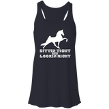 SITTIN TIGHT LOOKIN RIGHT TWH PERFORMANCE(WHITE) B8800 Flowy Racerback Tank